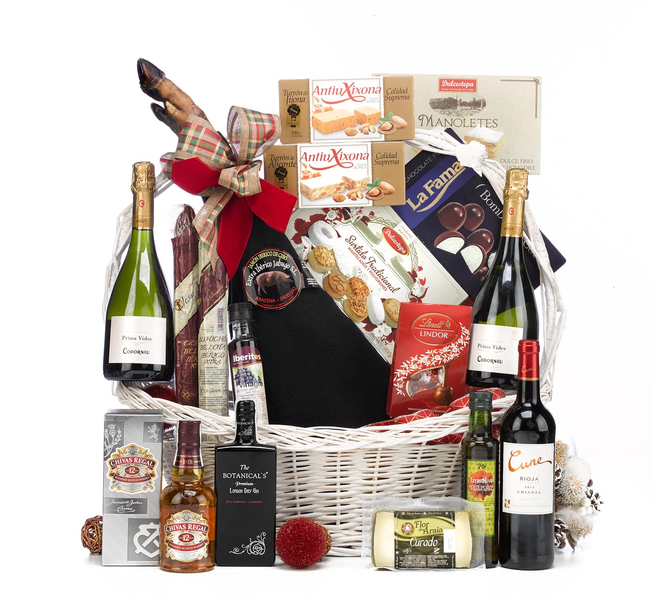 offrez un panier cadeau de noël rempli de douceurs et de surprises pour faire plaisir à vos proches. livraison rapide, idées originales pour tous les budgets !