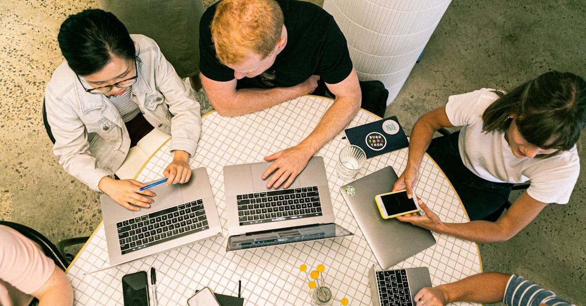 découvrez les dernières stratégies et tendances du marketing digital pour optimiser votre présence en ligne, attirer de nouveaux clients et augmenter vos ventes. apprenez comment tirer parti des outils numériques pour propulser votre entreprise vers le succès.