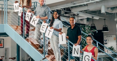 Marketing cross-canal : maximisez votre portée en intégrant vos canaux de communication