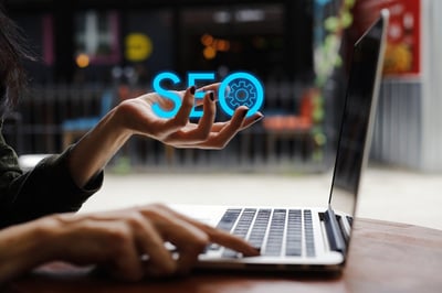 Anticiper le SEO en 2025 : 5 tendances essentielles pour maintenir votre visibilité sur Google